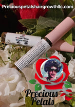 Load image into Gallery viewer, LASHES***Organic EYeLASH & Brow "Growth" SERUM 10 ml (CAN BE USED ON EYEBROWS)